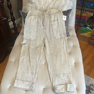 Free People Cargo Sweats, size medium, new with tags never worn. Beautiful taupe